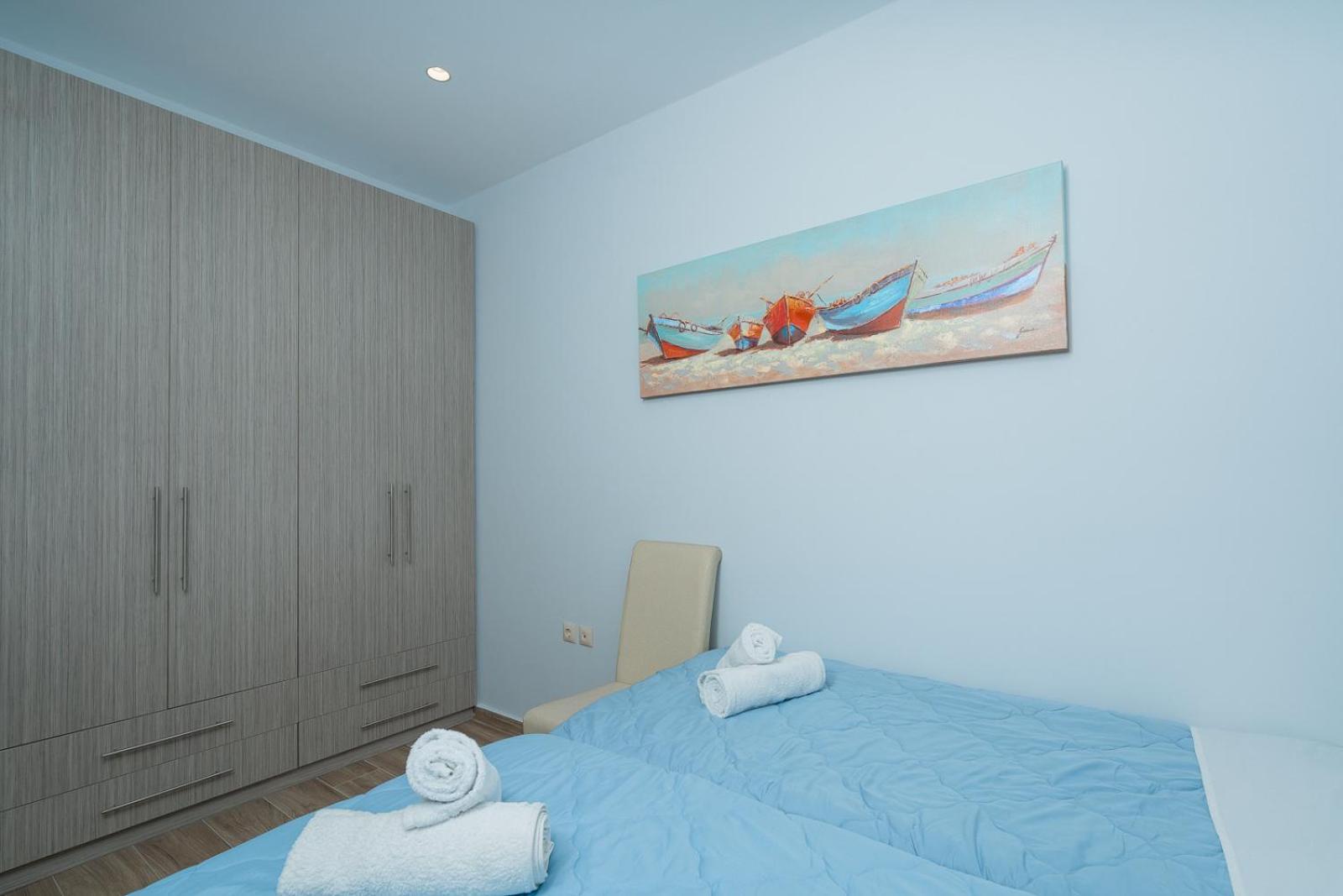 Artemis Bay Apartments Near Sea And Airport Экстерьер фото